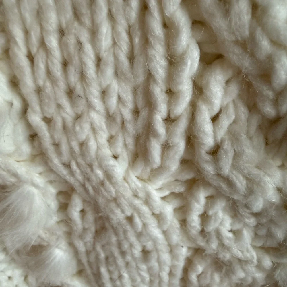 POTTERY BARN Chunky Cable Knit Faux Fur Throw Pillow Cover 24
